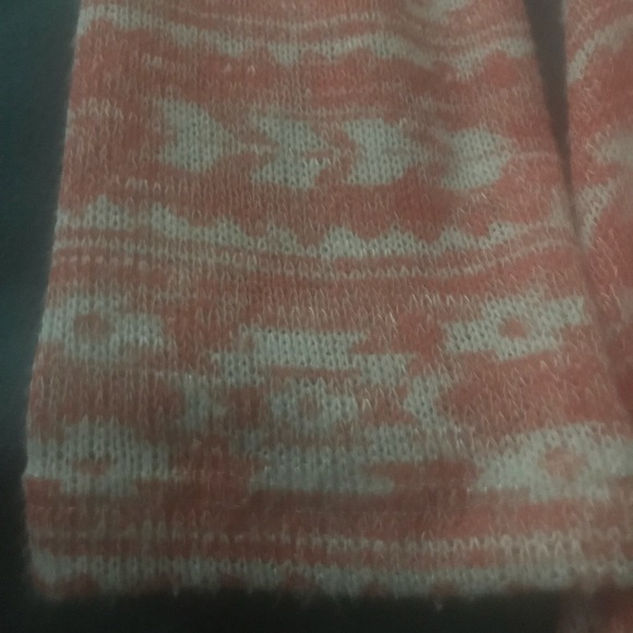 Sweater - Picture 4 of 5